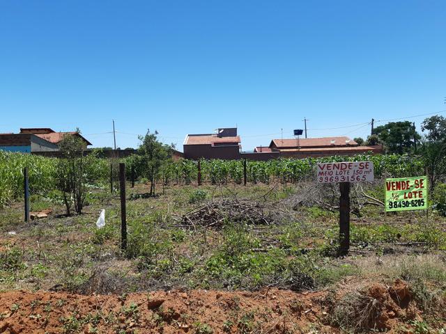 Vende-se ½ lote em Itapaci