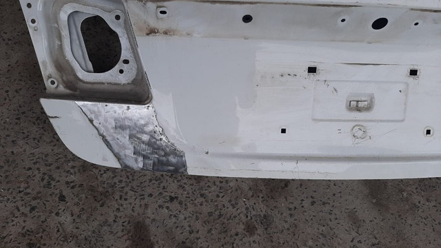 Tampa da mala Cruze Sedam - Foto 4