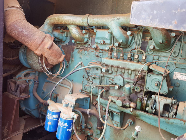 Gerador 240 Kva
