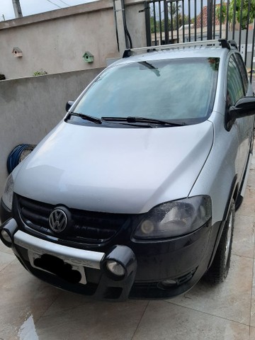 VENDO CROSSFOX 1.6 FLEX COMPLETA