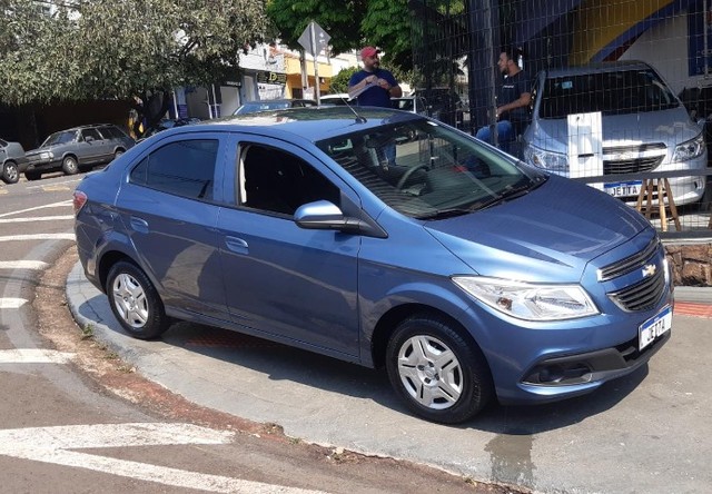 CHEVROLET PRISMA EM PERFEITO ESTADO DE CONSERVAÇÃO.