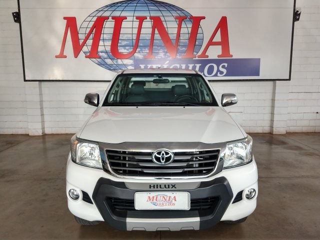 TOYOTA HILUX 2015 2.7 SR 4X2 CD 16V FLEX 4P AUTOMÁTICO