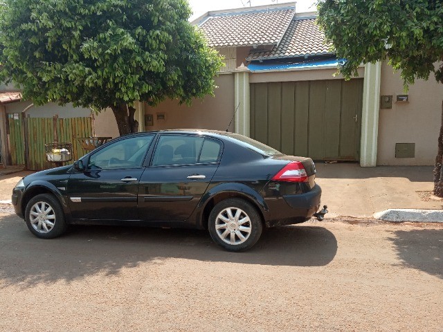 MEGANE SEDAN DYNAMIQUE 2010/2011