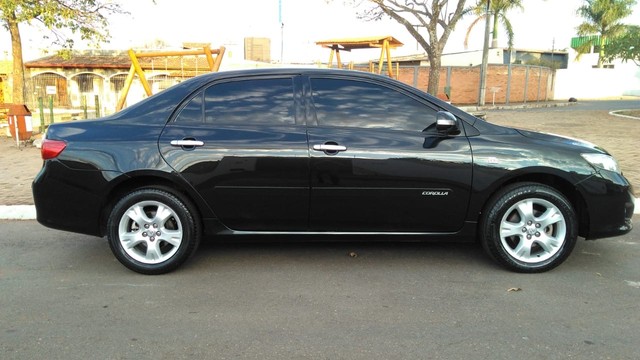 COROLLA XEI AUT 2010/2011