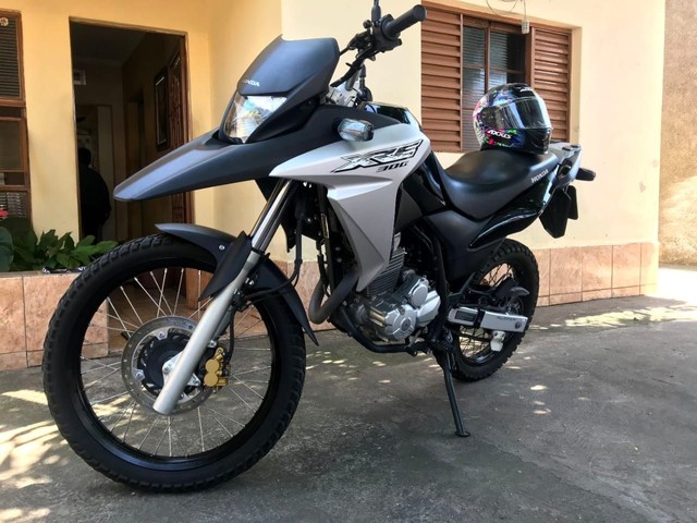 XRE 300 COM APENAS 12.000 KM