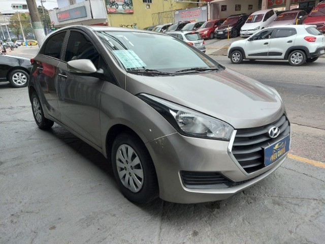 HYUNDAI HB20 COMFORT 1.0 COMPLETO 2017 UNICA DONA COM APENAS 35 MIL KM