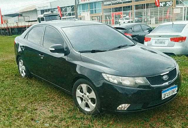 CERATO 2010 AUTOMÁTICO C/ GNV + COURO + MULTIMÍDIA