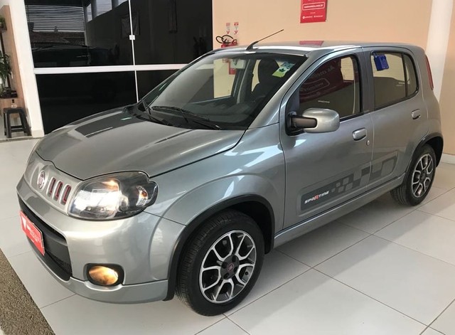 FIAT/UNO SPORTING 1.4 4P COMPLETO!!!