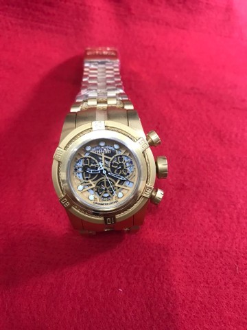 zeus feminino invicta