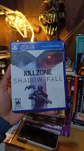 Killzone: Shadow Fall para PS4 - Seminovo