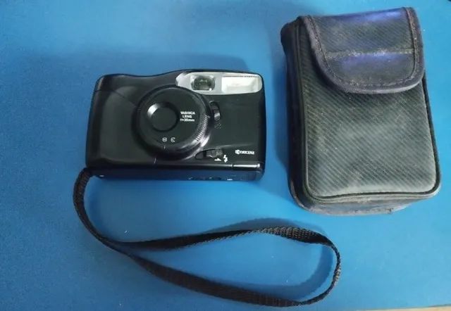 Câmera Fotográfica Analógica Yashica 