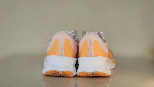 Asics Novablast - Foto 3