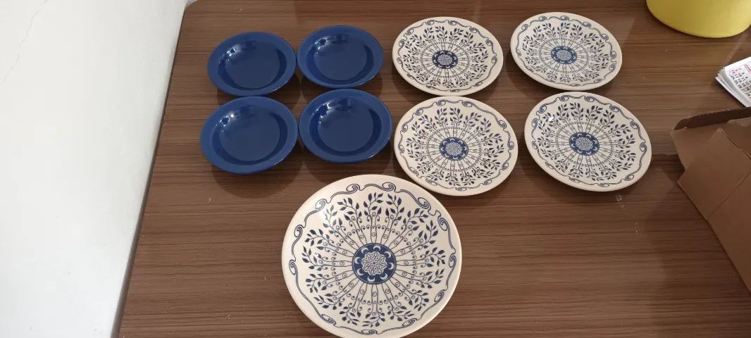 Conjunto cerâmica Oxford. 9 peças