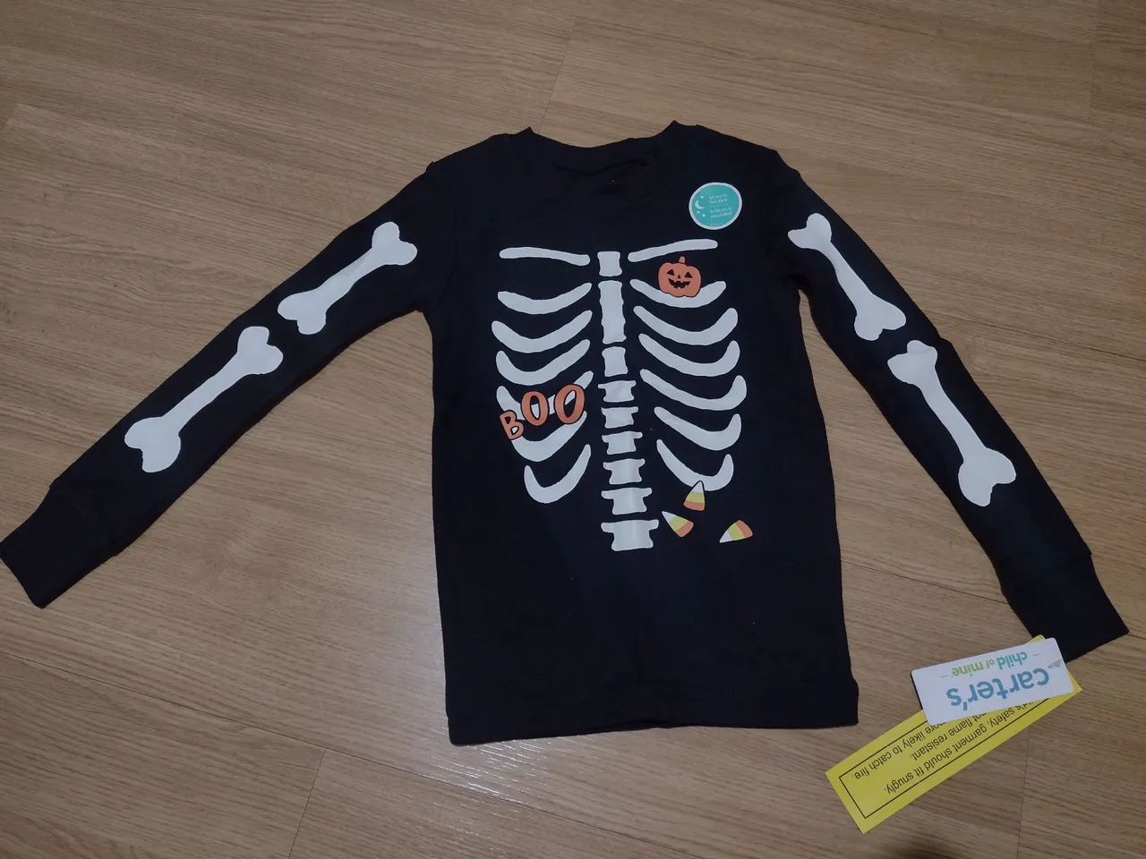 Camiseta Carter's - brilha no escuro de Halloween - Foto 4