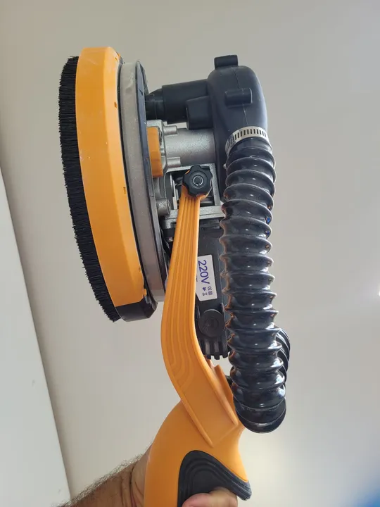 Lixadeira de Parede 220V - Ótima Oportunidade!