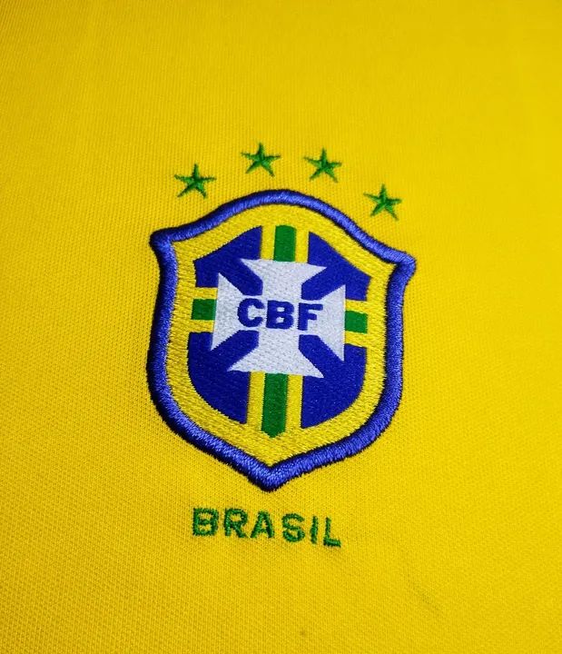 Camisa oficial de Futebol da seleção Brasileira Tetra - GG - N° 18 Freitas - Nike - Foto 3