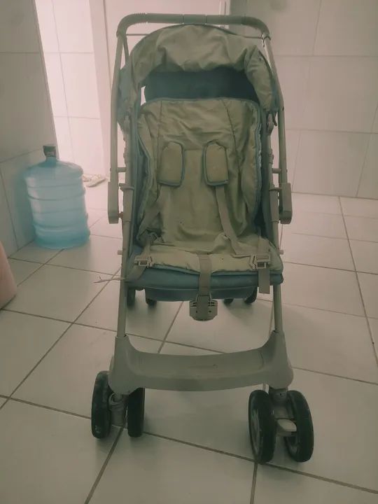 Carrinho de Bebê Usado