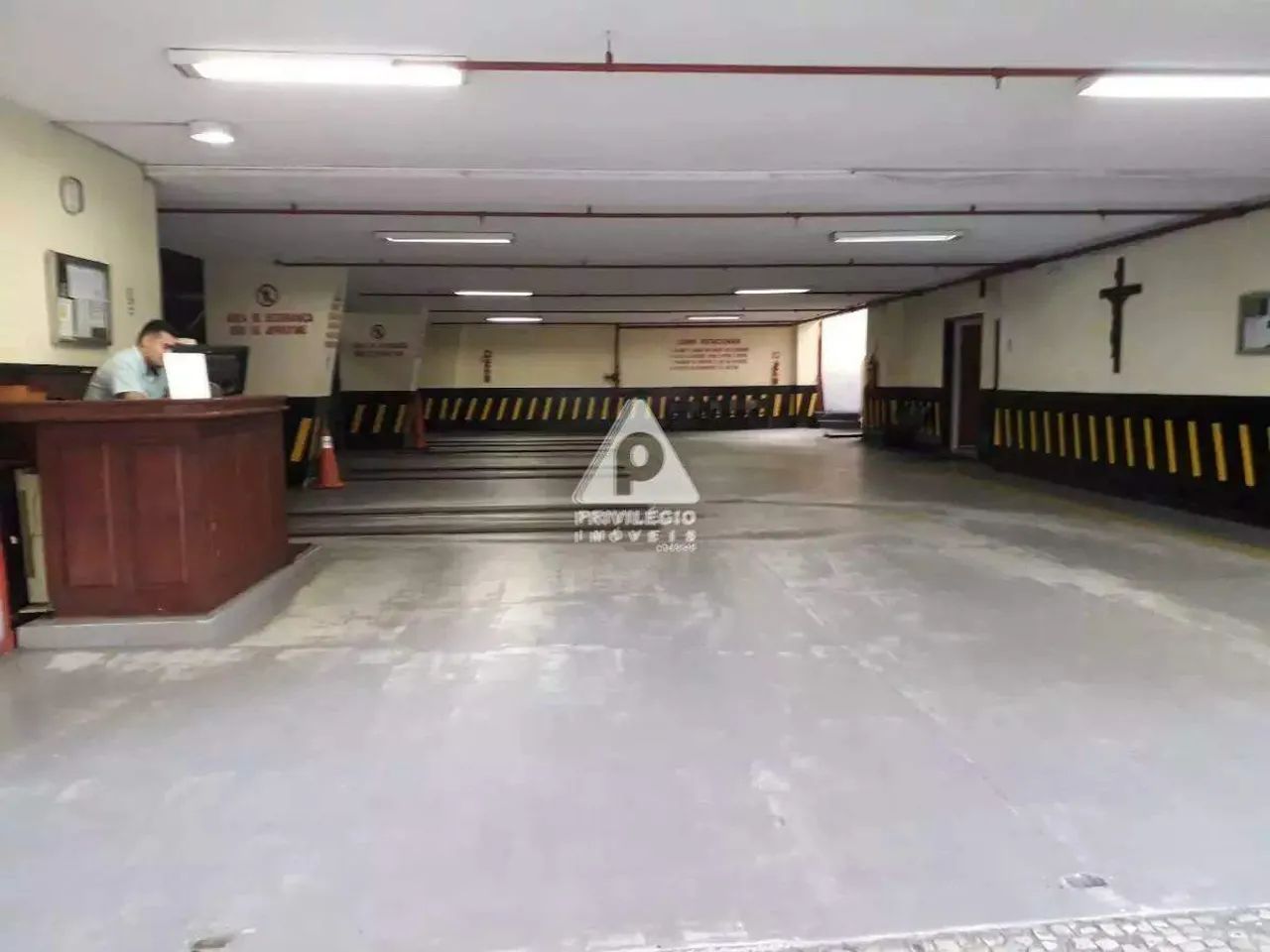 Vaga de Garagem no Bairro Leme, Zona Sul  Rio de Janeiro