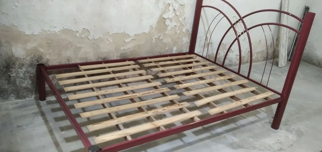 Cama de ferro com design moderno - Foto 2