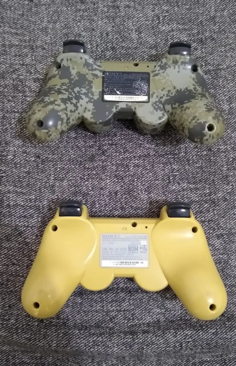 2 controles originais de Ps3 edição Minecraft e God of War- Apenas em São Carlos-SP - Foto 3