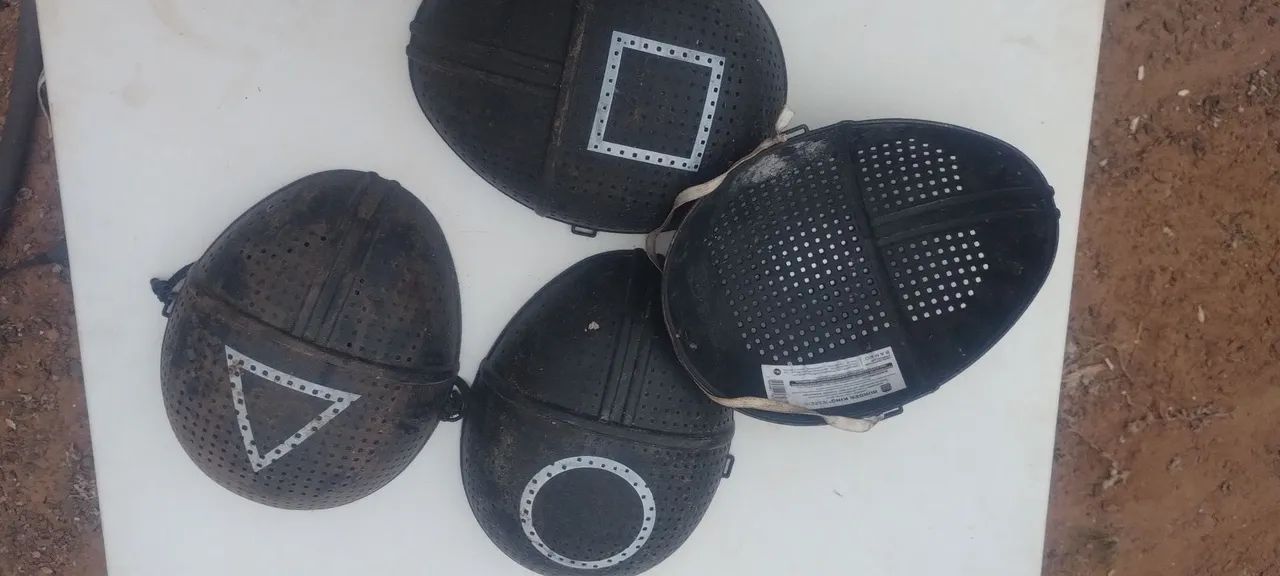 Máscaras da série coreana  - Foto 2