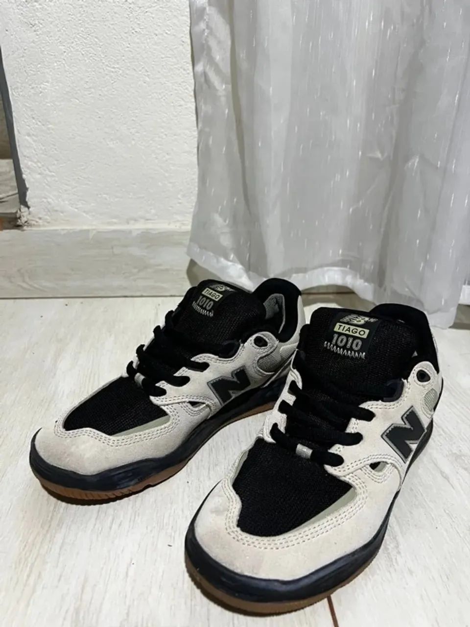 Tênis New Balance Nb Tiago Lemos 1010 Bege