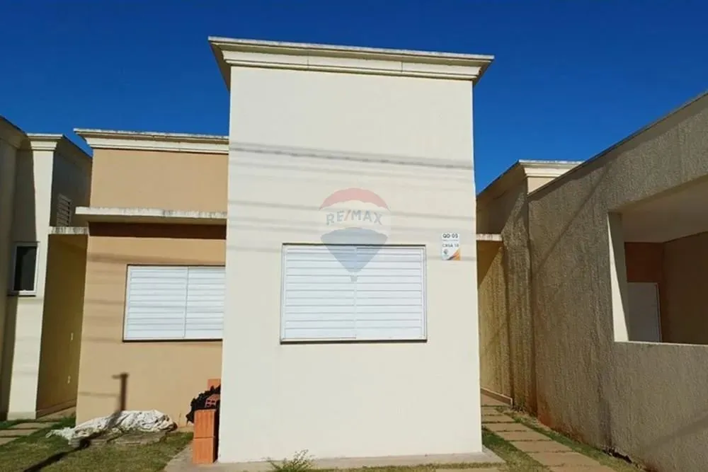 Casa de Condomínio com Lazer e Segurança Completa