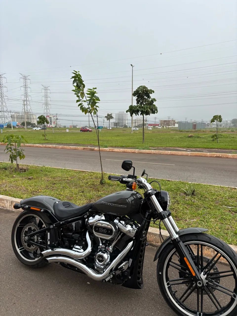 Harley Davidson Breakout - Foto 4