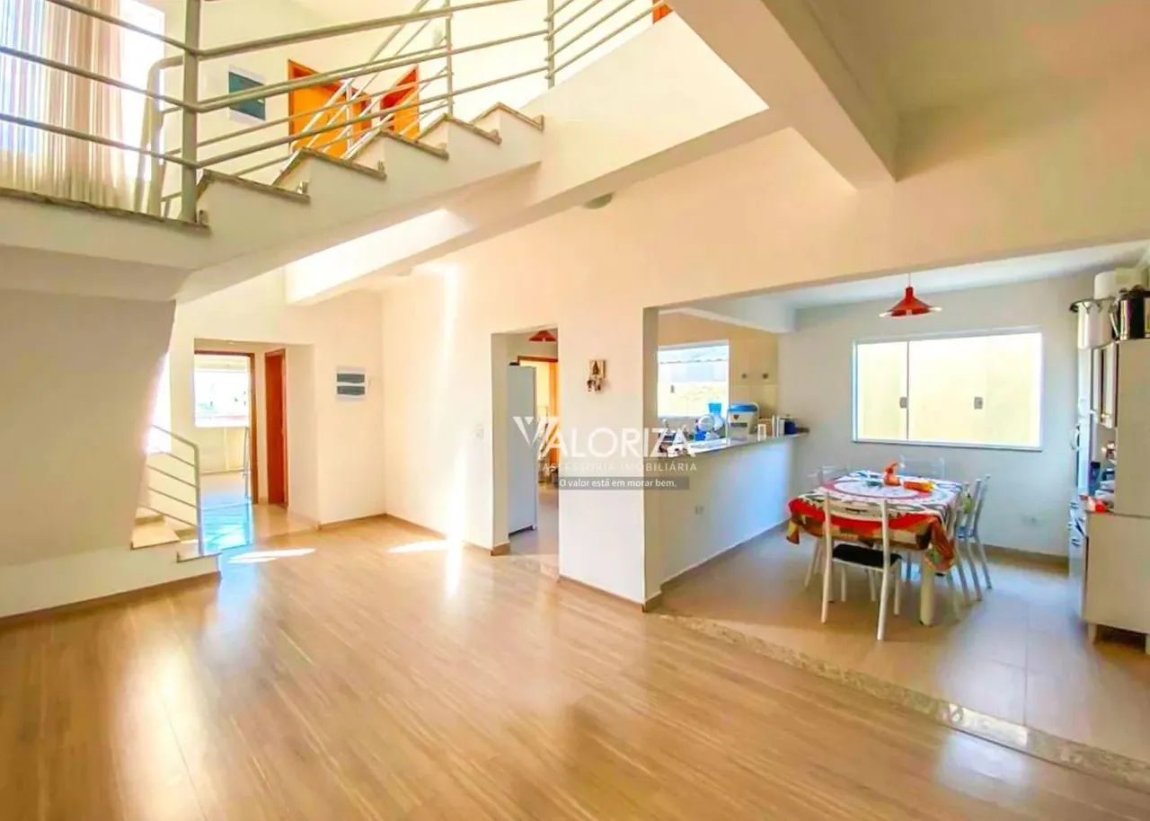Casa com 5 quartos para alugar, 270 m² por R$ 4.698/mês - Vila Hortência - Sorocaba/SP - Foto 2