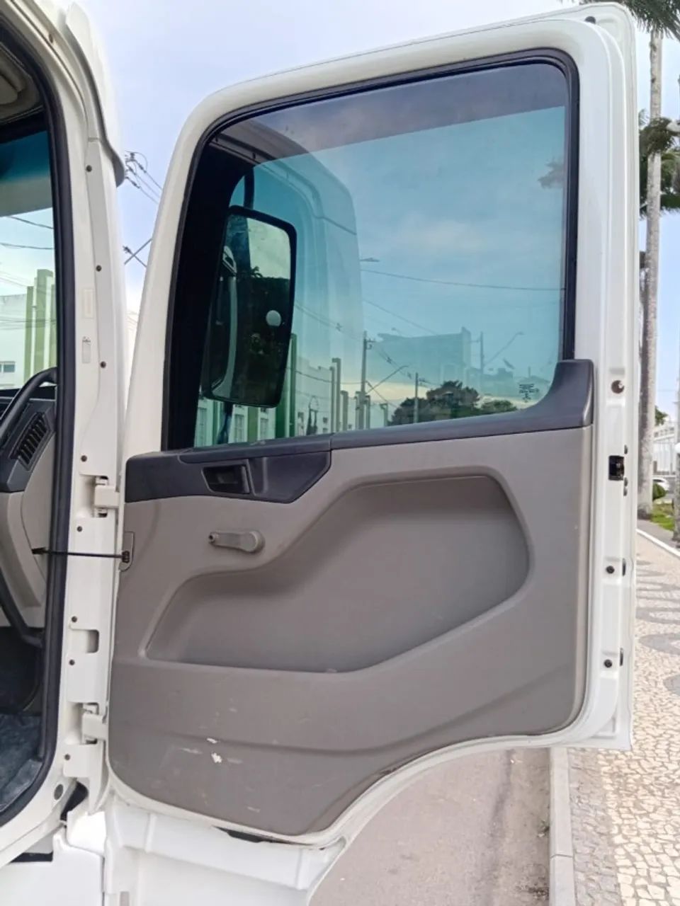 CAMINHÃO VW 24250 3 EIXO - Foto 10