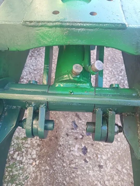 Garra Florestal para Rotator Contínuo - Potência e Precisão Pronta para o Trabalho! - Foto 5