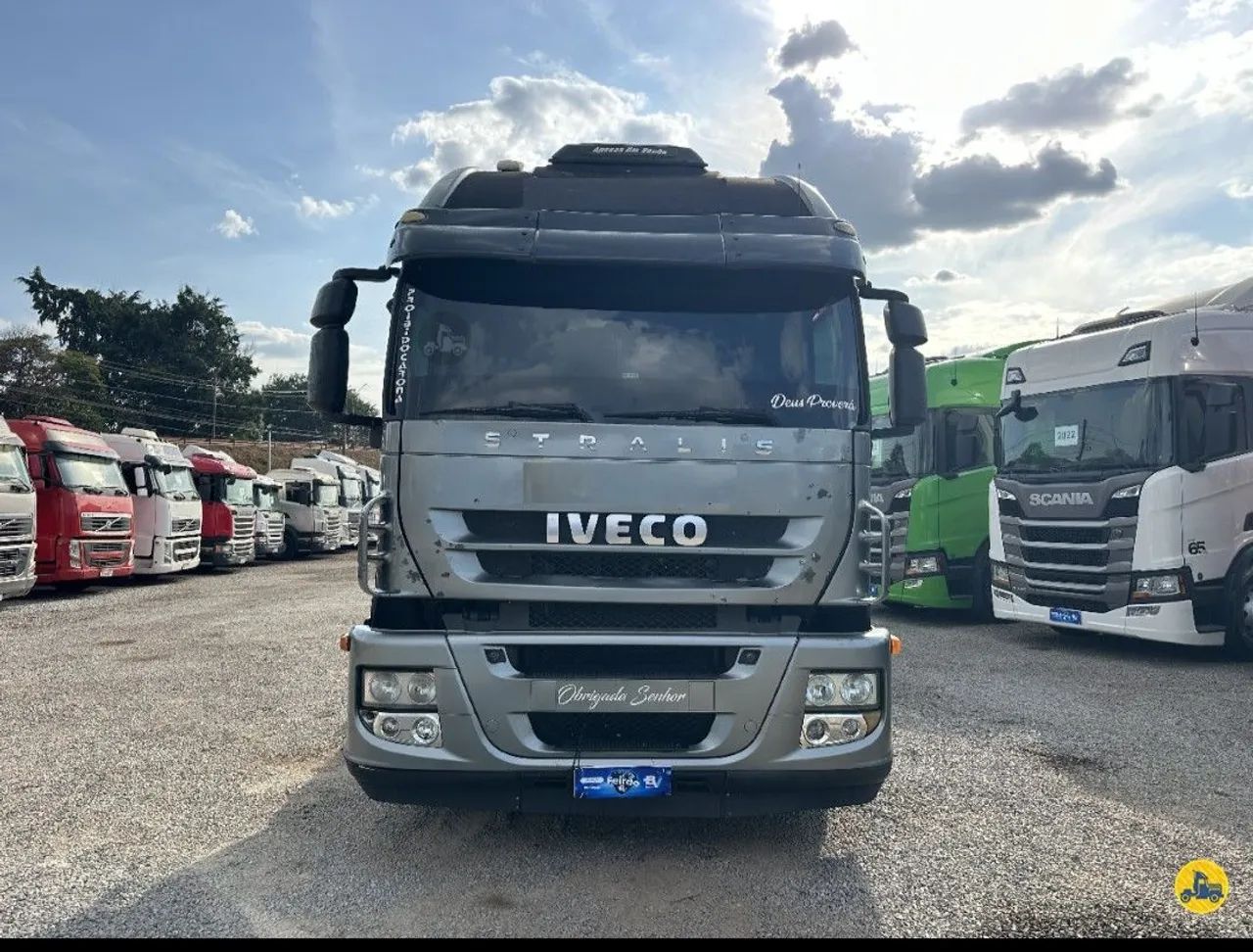 IVECO STRALIS 440 6X2<br>2013/2013<br>TETO ALTO<br>AUTOMÁTICO