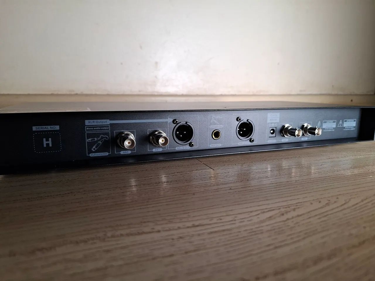 Microfone Profissional Sem Fio - SKM9000 Wireless System - Foto 5