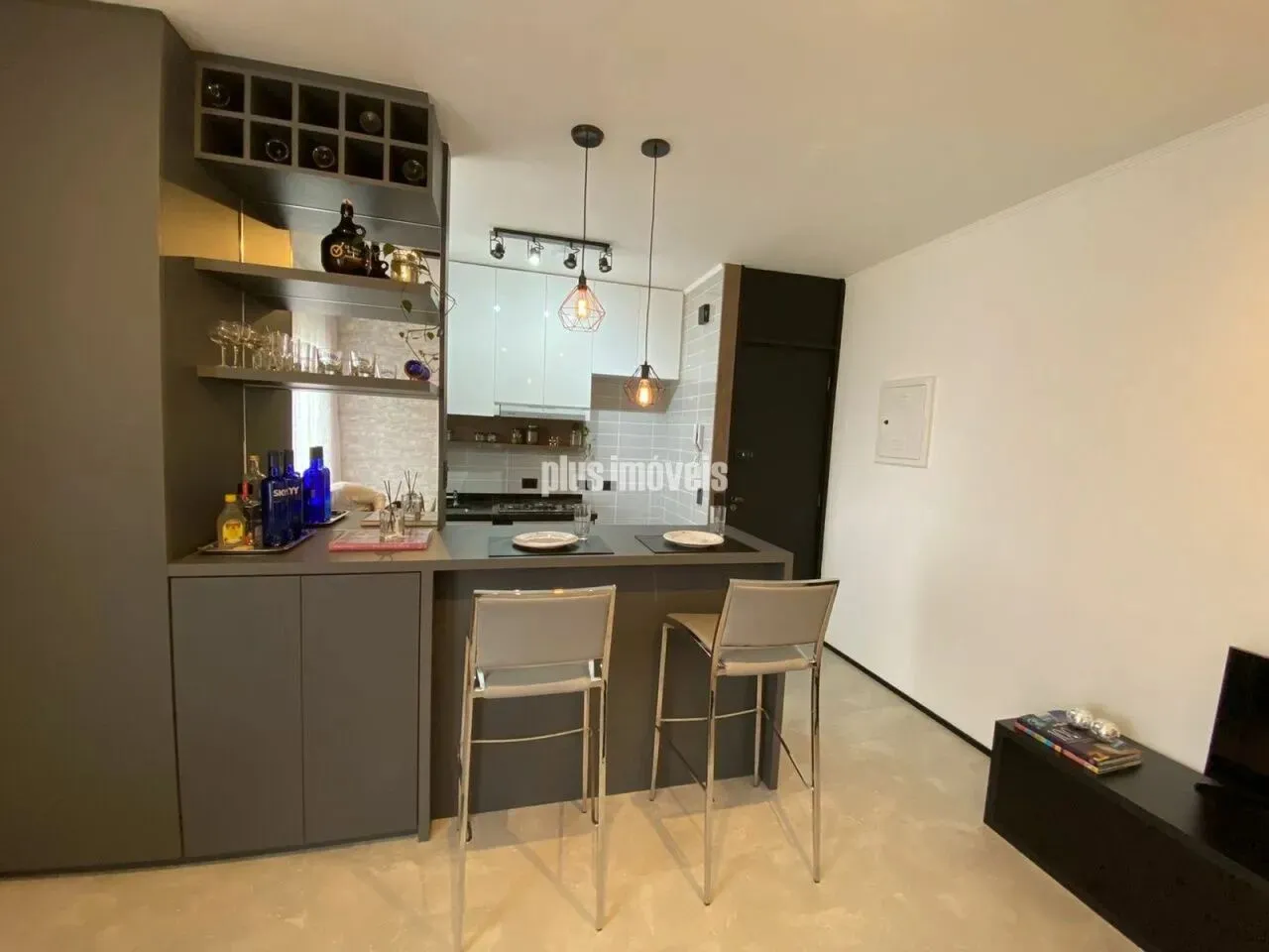Studio - Alto da Boa Vista - Impecável - Porteira Fechada