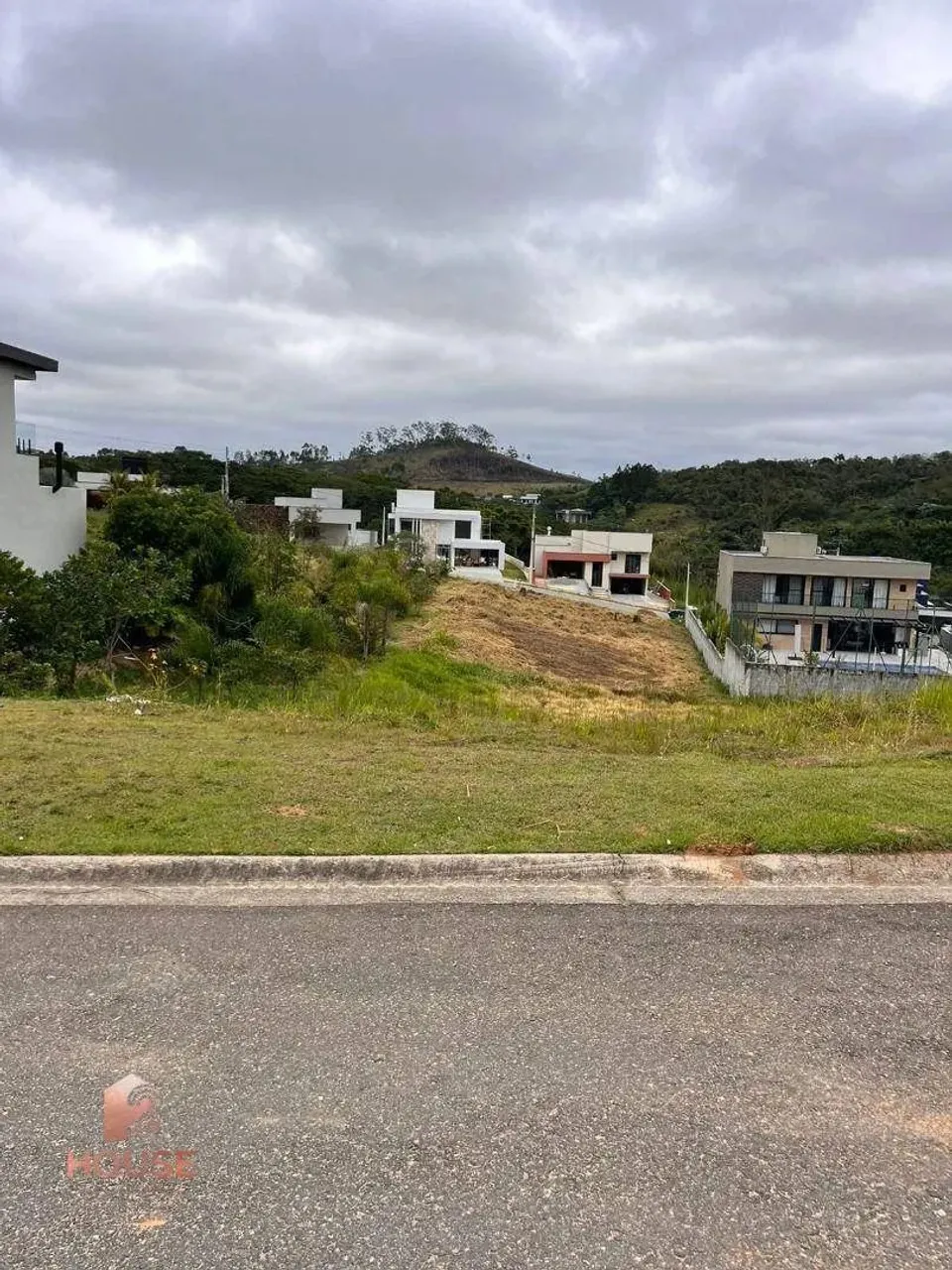 Terreno à venda, 800 m² por R$ 410.000 - Condomínio Reserva Ibirapitanga - Santa Isabel/SP