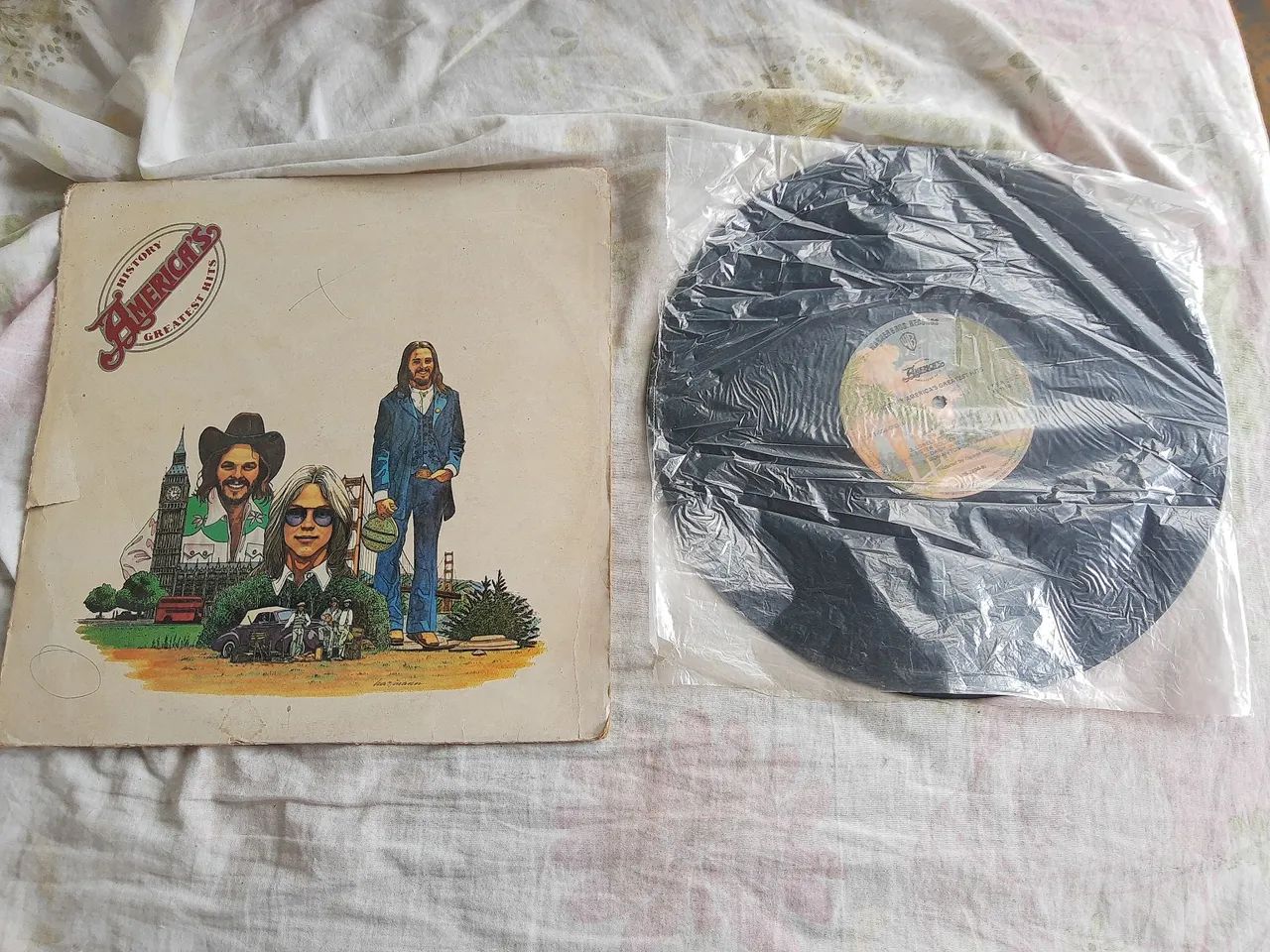 Disco de Vinil - America - History's Greatest Hits - Foto 2