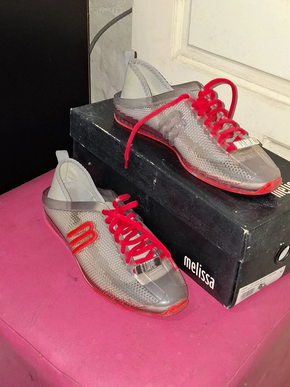 Tênis Melissa transparente em ótimo estado  - Foto 2
