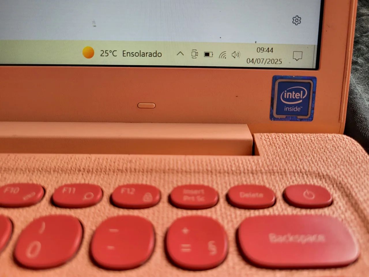 Notebook Samsung Rosa - Design Elegante e Desempenho Confiável - Foto 4