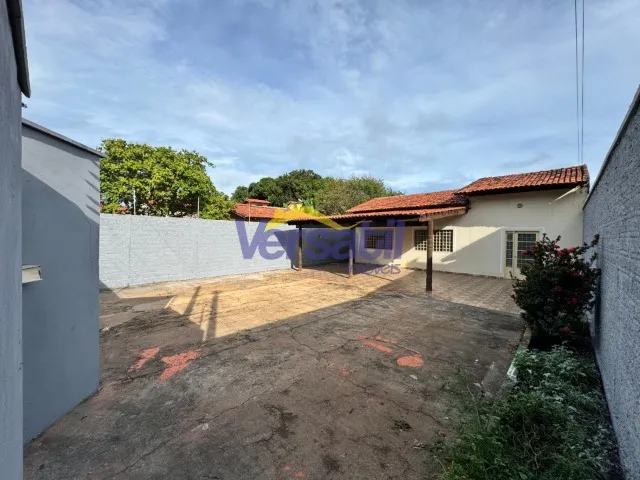 Casa sozinha em um terreno de 360m², confira!!!