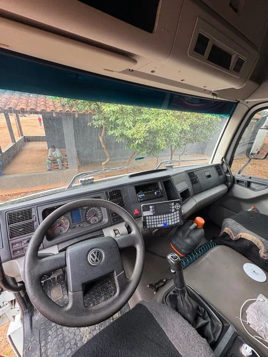 VW 25390 Constelattion 2013 Carreta Baú 30 Paletes 2011 OPORTUNIDADE - Foto 11