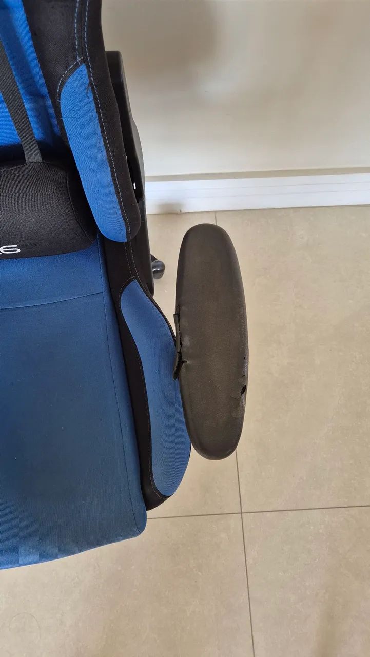 Cadeira Gamer MyMax MX6 Azul - Pistão com problema - Foto 4
