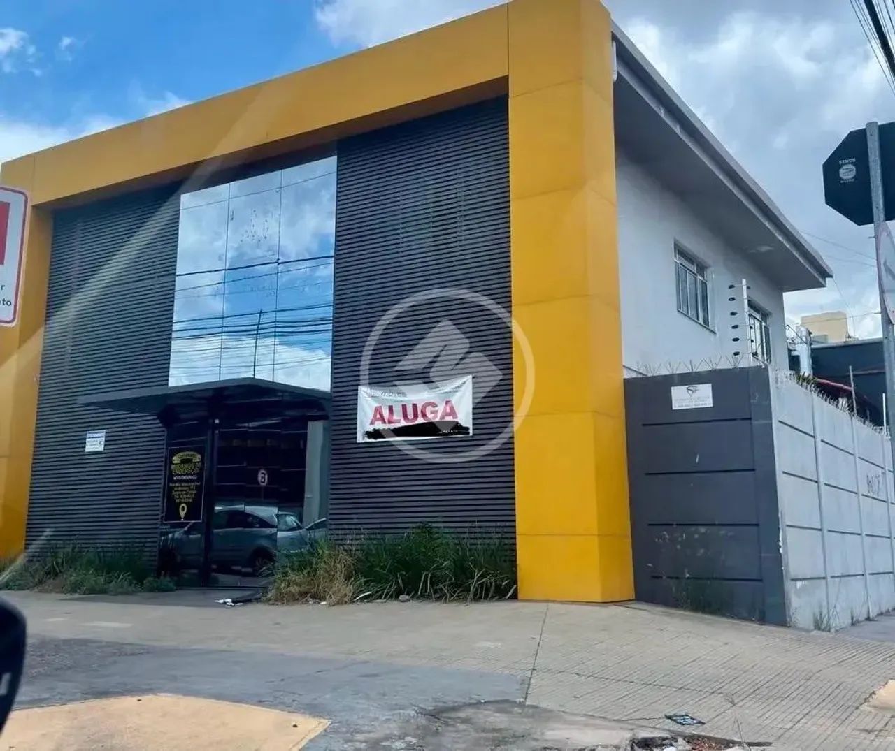 Predio para alugar de 240m2 com varias Salas codigo: 110751