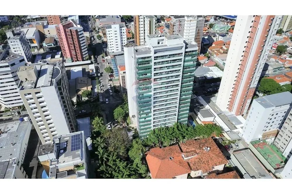 Apartamento no Edifício Humberto Fontenele Living- BAIXOU PARA VENDER MAIS RÁPIDO - Foto 2