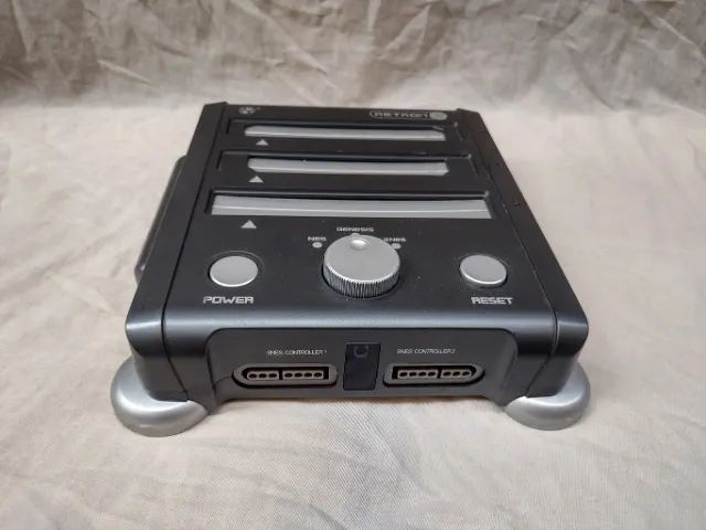 Só Console Retron 3 Com Defeito Só Funciona Mega - Leia Descrição