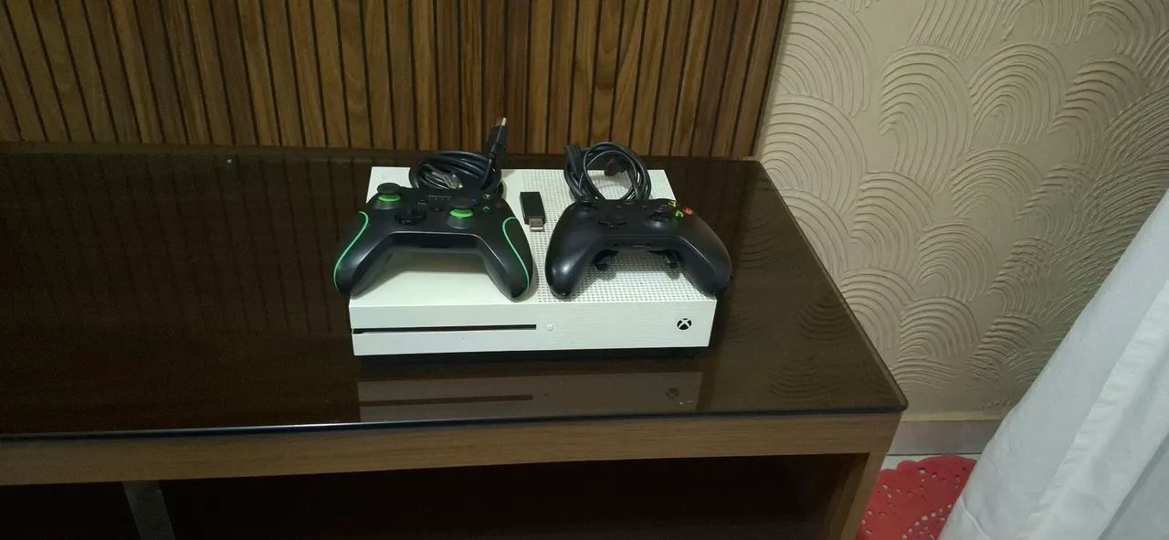 XBOX ONE S