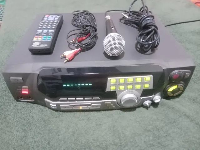 VIDEOKE 
