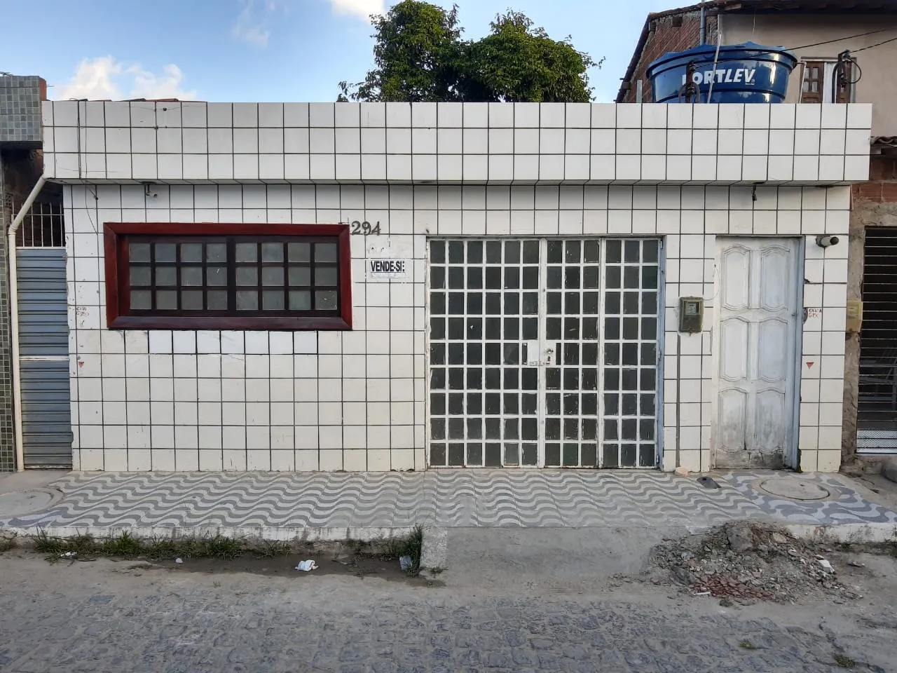 Vende-se casa com 78 metros quadrados com 2 quartos em - Gravatá - PE