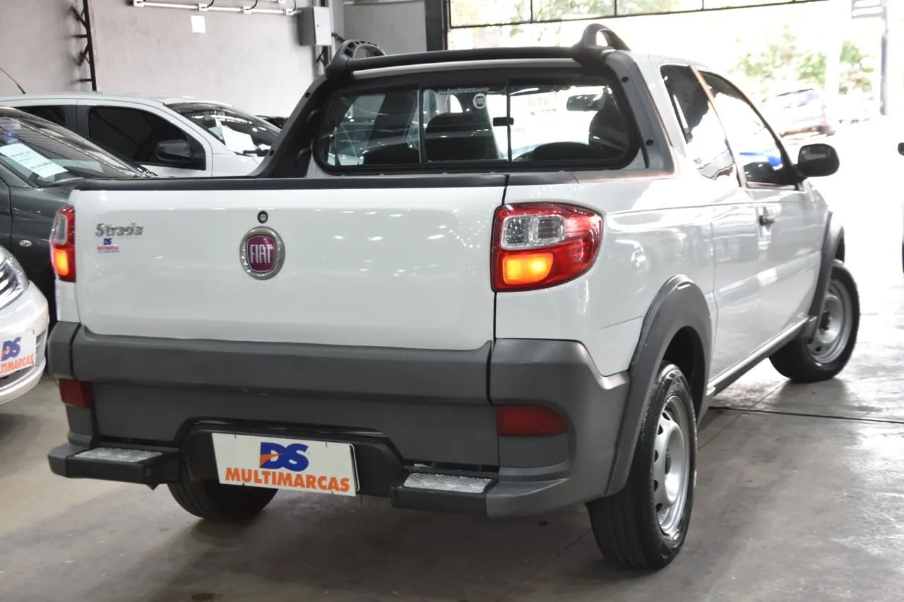Fiat Strada Working Hard 1.4 Fire Flex 8V CD 2020 - Foto 4