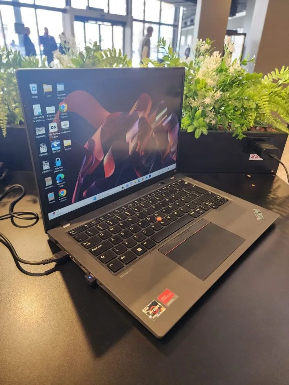 Lenovo ThinkPad T14 - 4 Gen - 32GB RAM - 512GB SSD - Foto 3
