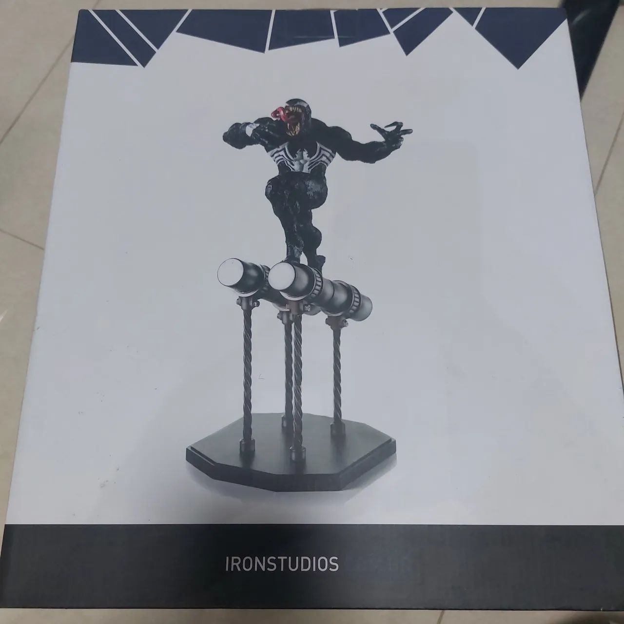 Estátua Venom by Rafael Albuquerque (iron studios) - Foto 3